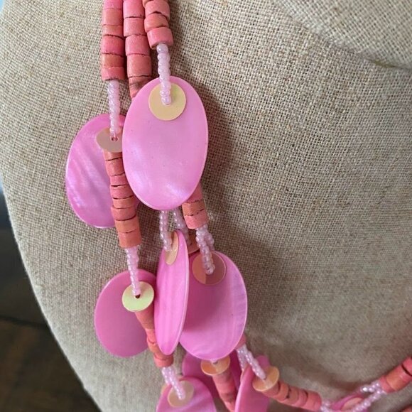 Vintage Three Strand Pink Beaded and Shell Necklace - Picture 2 of 3